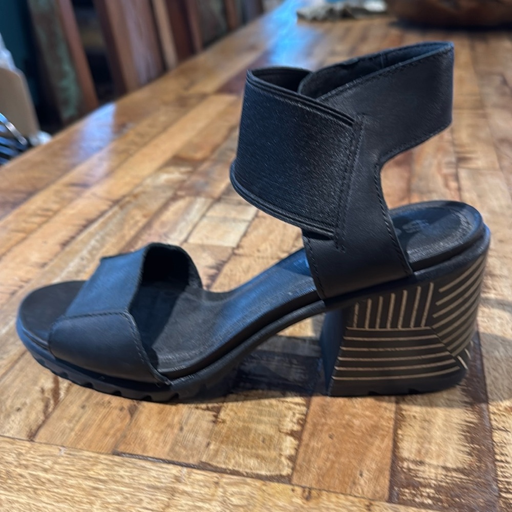 Sorel sandals.